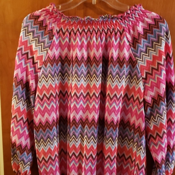 Top - Picture 3 of 3